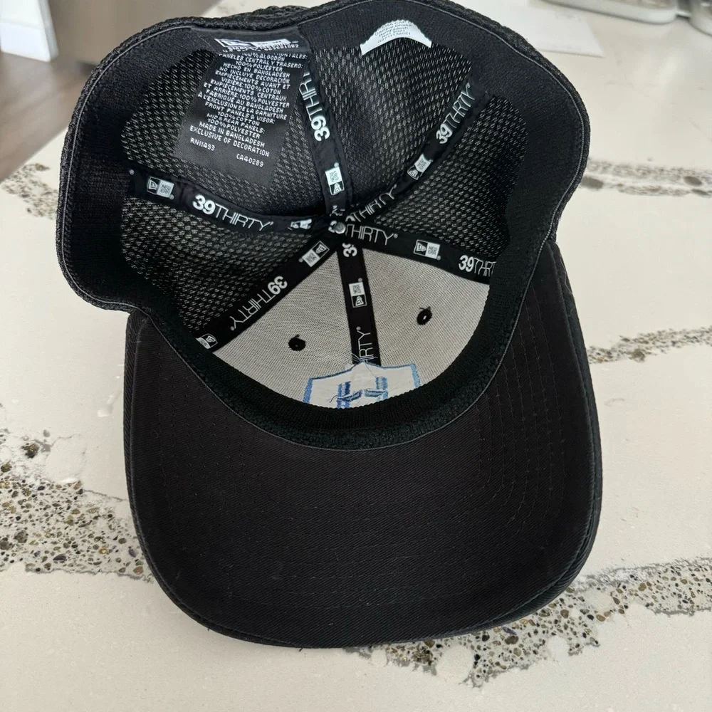 NWOT Era 39Thirty Stretch Fit Cap